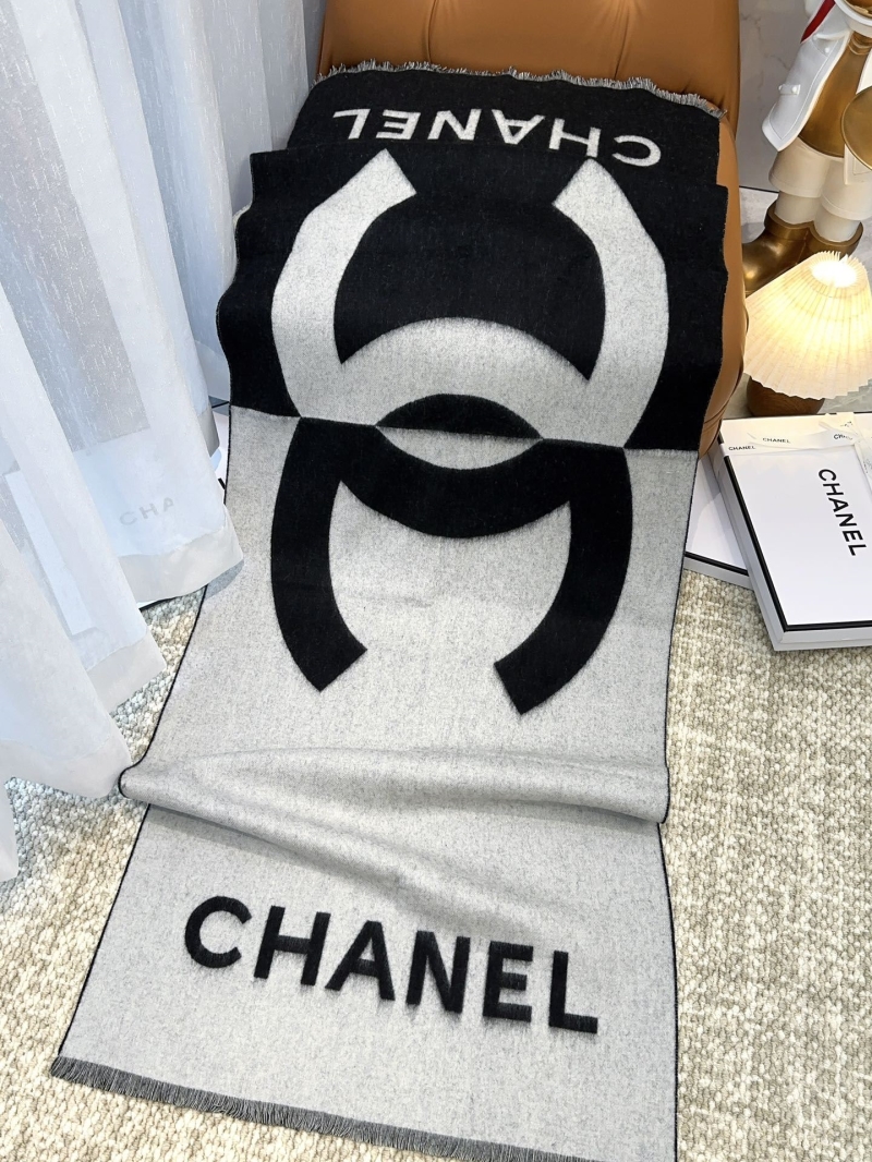 Ch**el